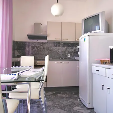 Po 'di Pace Seget Vranjica